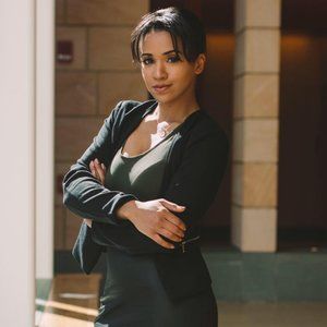 Meet your Posher, Stefanie